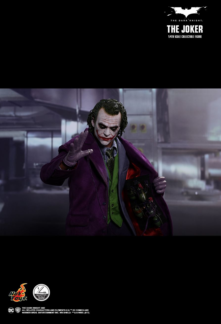 The Joker - Heath Ledger  The Dark Knight - Quarter Scale Series   